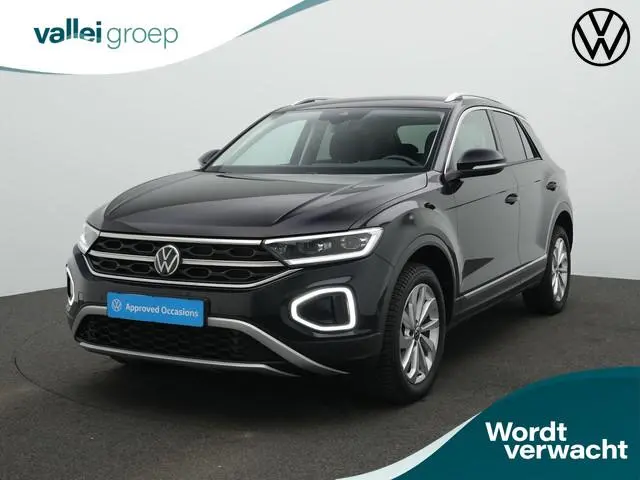 Volkswagen T-Roc 1.5 TSI 150 pk DSG Style | Achteruitrijcamera | Adaptive Cruise | Stoelverwarming |...