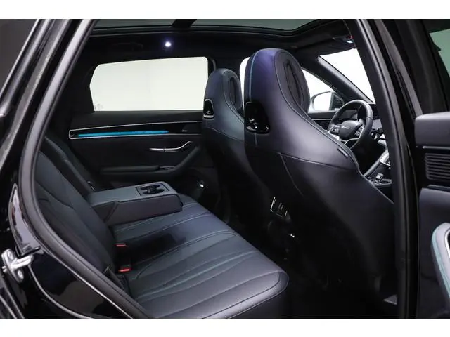 BYD SEAL U