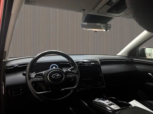 Hyundai Tucson 1.6 T-GDI HEV i-Motion 1e-Eig. & Keurig-Onderh. BOVAG-Garantie. NL-Auto.