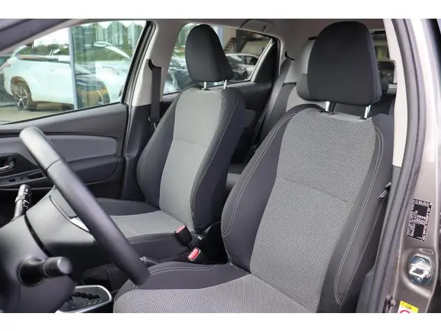 Toyota Yaris 1.5 Hybrid Trend, LM velgen, Navi, Cruise control, Climate control.