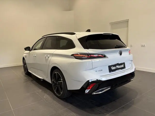 Peugeot e-308