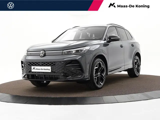 Volkswagen Tiguan R-Line Edition 1.5 eHybrid 204 PK 6 versn. DSG · · Achteruitrijcamera · Draadloze...