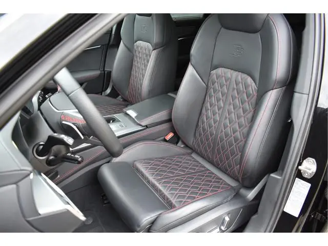 Audi A6 Avant 55 TFSI e Quattro S-Line 367 Pk Pano RS-Stoel Rood Stiksel Keyless Trekhaak ACC S6 Dif...