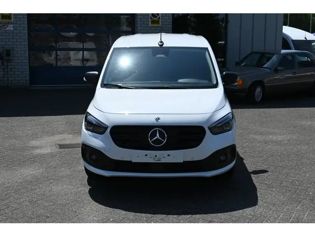 Mercedes-Benz eCitan
