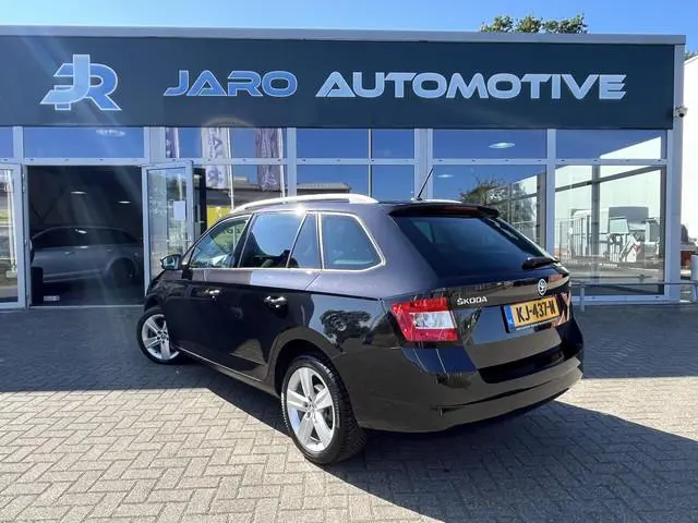 Skoda Fabia Combi 1.2 TSI Style Business | 110 PK | 6-bak | PDC V+A | Camera | DAB | Apple Carplay -...