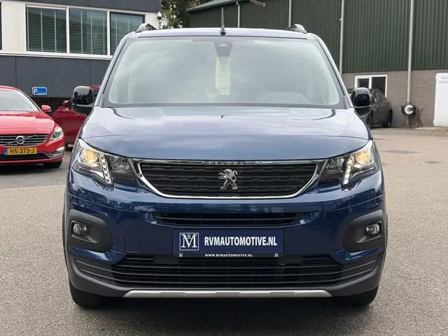 Peugeot e-Rifter EV Allure Pack 50 kWh VAN: 29.900,- VOOR: 25.877,- UW HERFSTVOORDEEL: 4.023,-  SOH...