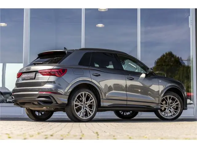 Audi Q3 45 TFSI e S edition | Memory | 20" | Carplay