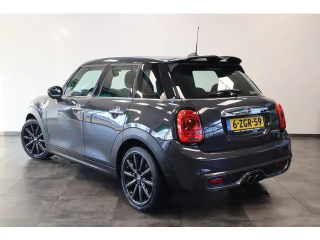MINI Cooper 2.0 Cooper S Chili Panodak ECC Navi Stoelverw ! 2e Paasdag geopend van 12.00 tot 17:00u...