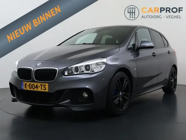 BMW 2-serie Active Tourer 220i High Executive M Pakket Trekhaak Camera Automaat