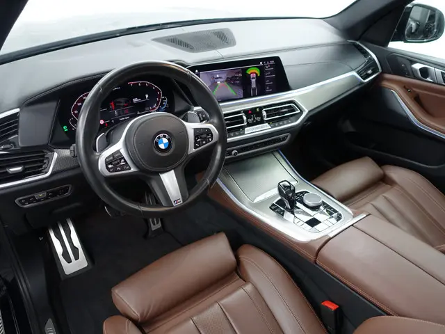 BMW X5 xDrive45e M Sport Shadowline Aut- Panoramadak, Memory Seats, Sfeerverlichting, Virtual Cockpi...