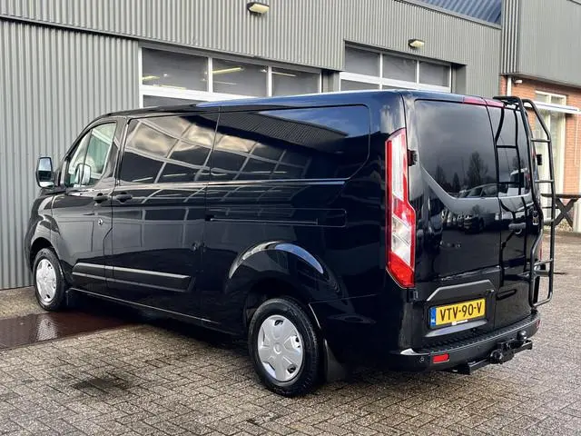 Ford Transit Custom 300 2.0 TDCI L2H1 Dubbele schuifdeur Airco Cruise control 3-Persoons Telefoonver...