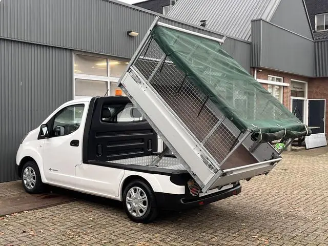 Nissan e-NV200 24KWh Elektrische Kipper Openlaadbak met Airco Cruise controle Telefoonverbinding 2-P...