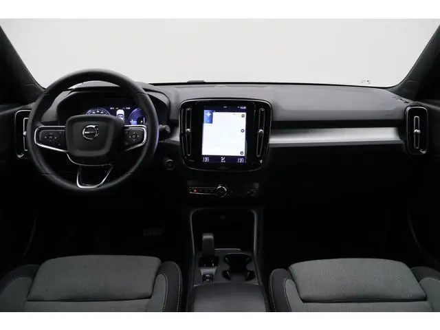 Volvo XC40 1.5 T4 Plug-in hybrid Core Bright SOH 99,6%, Camera, Apple Carplay, Lane Assist, Keyless,...