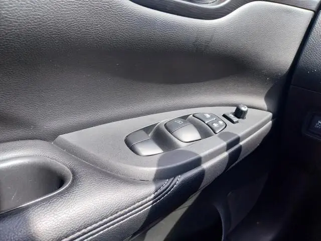 Nissan Pulsar