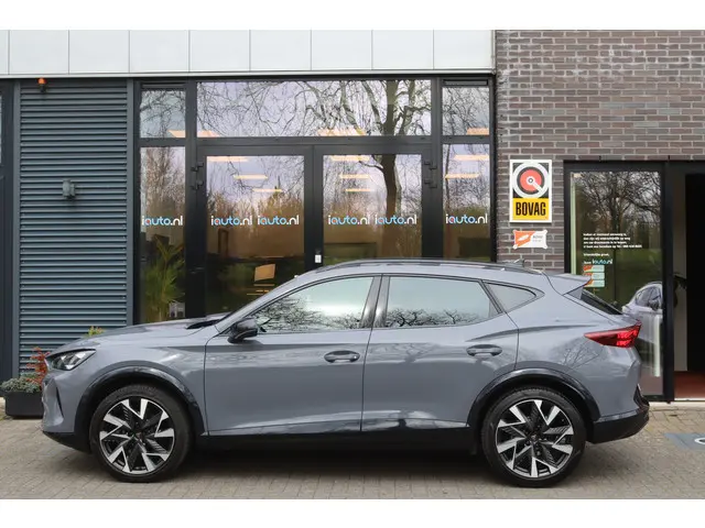 CUPRA Formentor 1.5 TSI 110kW DSG NIEUW MODEL Matrix LED/DCC/ACC/Camera/Keyless/Elek. klep/19"