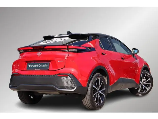 Toyota C-HR 1.8 Hybrid 140 First Edition, Limited Bi-Tone Stoel- Stuurverwarming