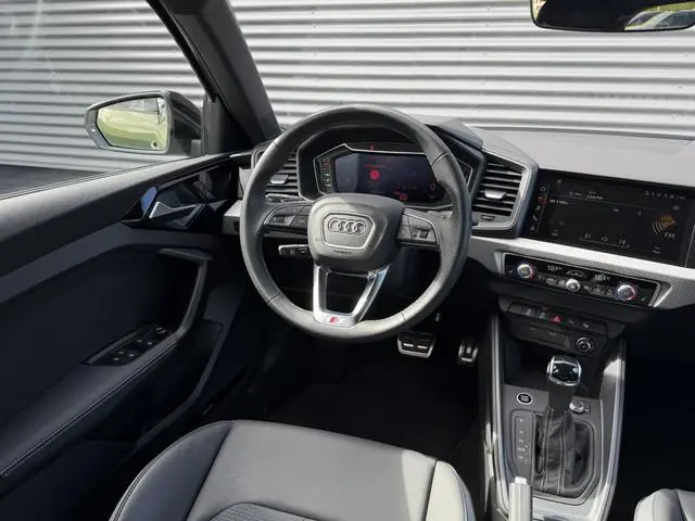 Audi A1 Sportback 35 TFSI S edition