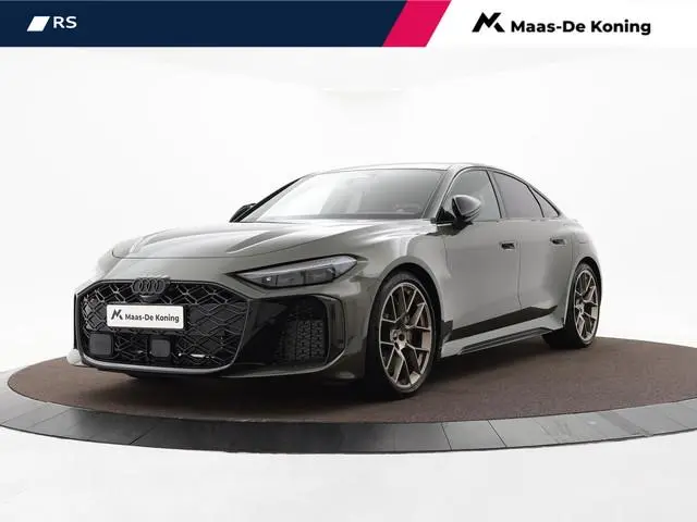 Audi RS5 Limousine e-hybrid quattro 639 PK · RS keramisch brons · Audi sportpakket · Panoramadak · H...