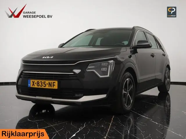 Kia Niro 1.6 GDi PHEV Plug-in Hybrid DynamicPlusLine - Navigatie - Camera - Stoel- en stuurverwarmin...