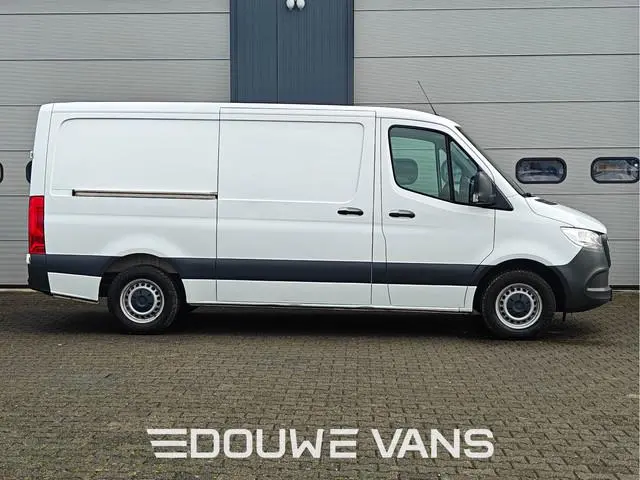 Mercedes-Benz Sprinter 315 L2H1 Automaat Inrichting Navi Apple Carplay