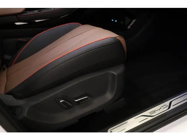 BYD SEAL U