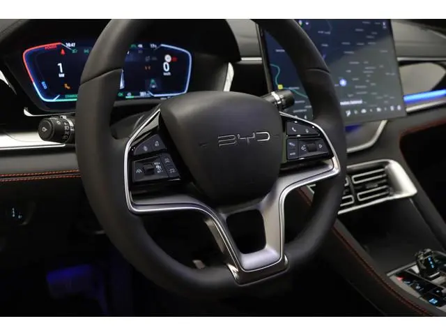 BYD SEAL U