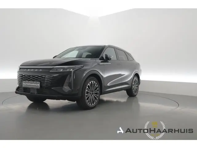 Omoda 9 SHS