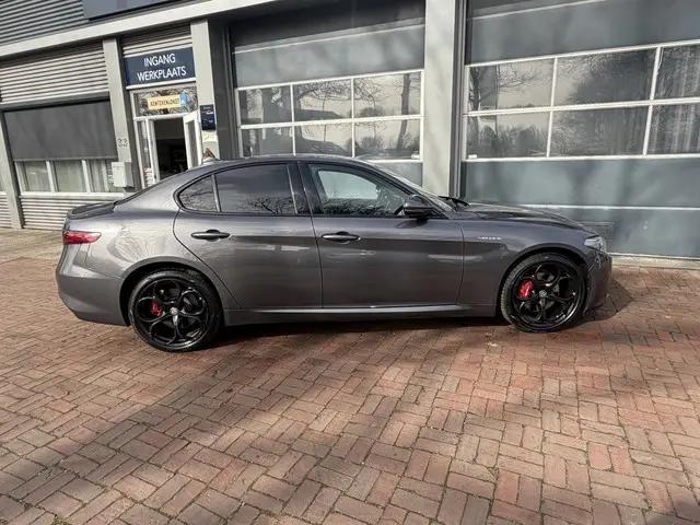 Alfa Romeo Giulia