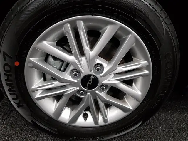 Kia Picanto 1.0 DPi Automaat DynamicLine Navigatie Airco Camera DAB Lichtmetalen velgen Bluetooth