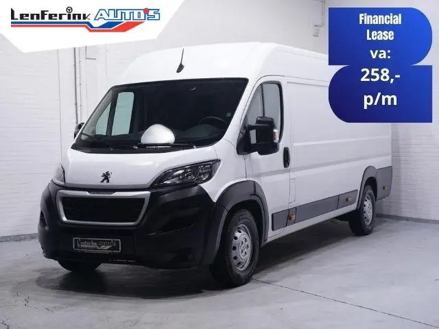 Peugeot Boxer 2.2 BlueHDi 165 pk L4H2 Navi, Camera Laadruimte Pakket, PDC achter, Slechts 68 dkm, 3-...