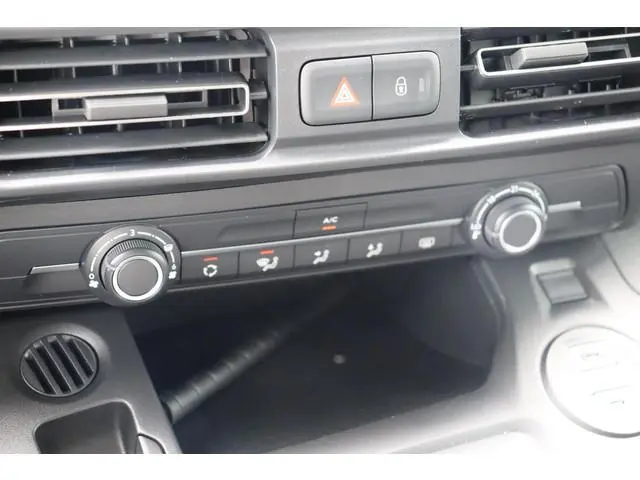 Toyota pro-ace