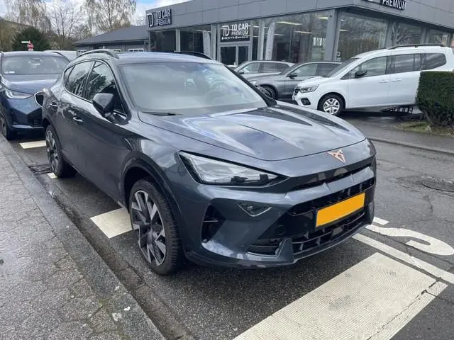 CUPRA Formentor 1.5 TSI eTSi BUSINESS EDITION PLUS DSG Stuurverwarming | Keyless | Navi
