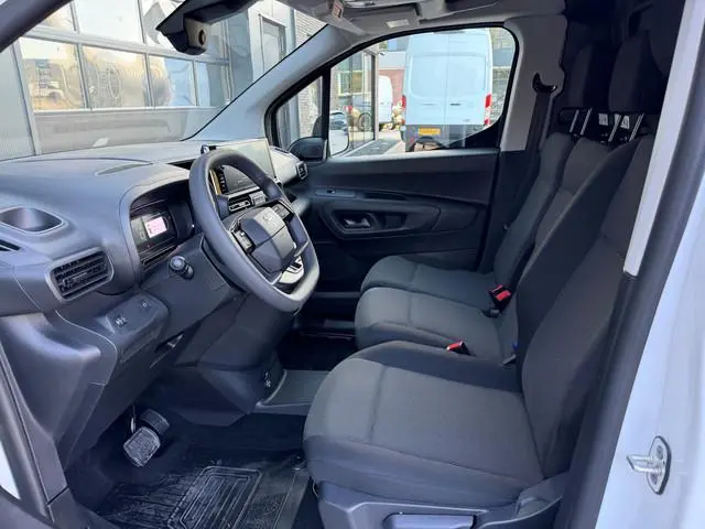 Toyota pro-ace