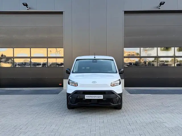 Toyota pro-ace