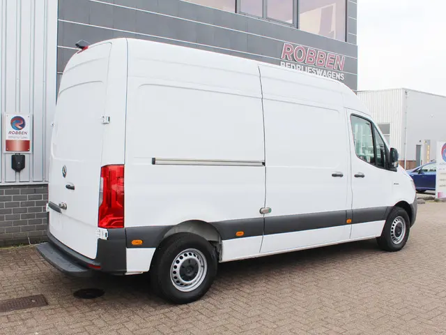 Mercedes-Benz eSprinter