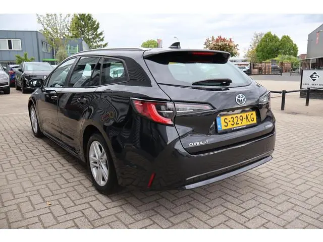 Toyota Corolla Touring Sports 1.8 Hybrid Active 1e Eigenaar | Volledig Onderh | BTW | NAP | Camera |...