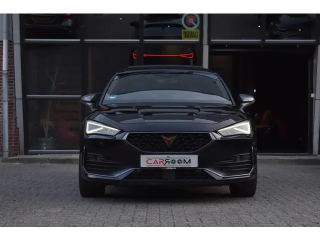 CUPRA Leon 1.4 e-Hybrid VZ Copper Edition Pano Keyless Sfeer Camera