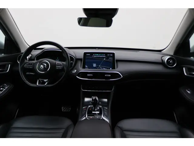 MG EHS 1.5 TGDI PHEV Luxury Leer, 360° Camera, ACC, Panoramadak, Apple Carplay, PDC, DAB, LED, 18''