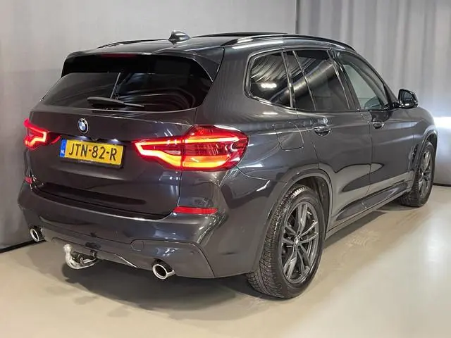 BMW X3 xDrive30e High Executive M Sport 19"/Leder/Panoramadak/Trekhaak/Keyless/Head-up/Stoelverwarmi...