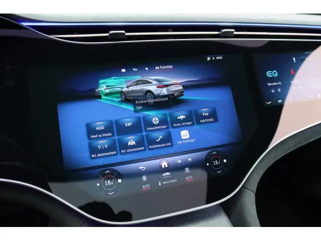 Mercedes-Benz EQS