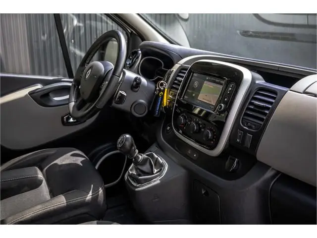 Renault Trafic Passenger **1.6 dCi 9-Pers L2H1 | Incl. BPM, BTW vrij | R-Link | Navi | Airco | Cruis...