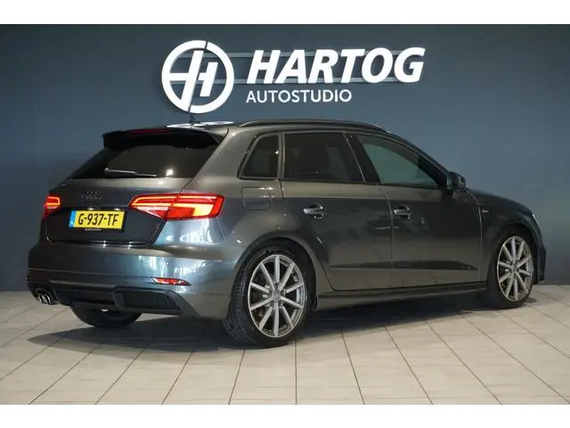 Audi A3 Sportback 35 TFSI S-LINE 150PK AUT. + BANG&OLUFSEN / LEDER / CARPLAY / VIRTUAL COCKPIT / CAM...