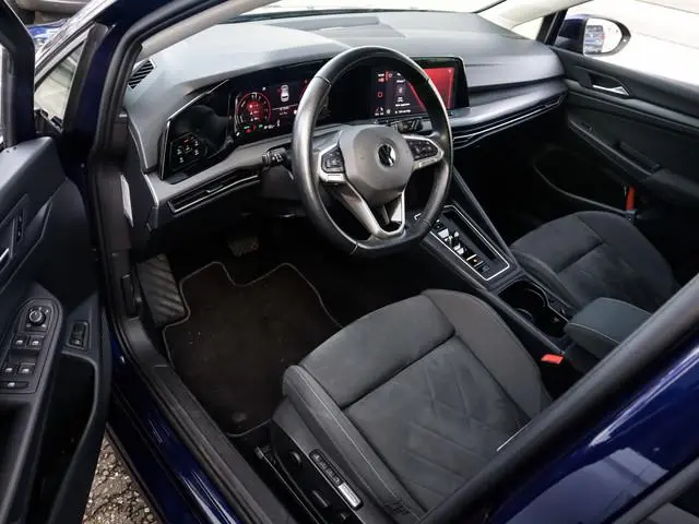 Volkswagen Golf 1.4 eHybrid Style 1e-Eig. & Dealer-Onderh. BOVAG-Garantie. NL-Auto