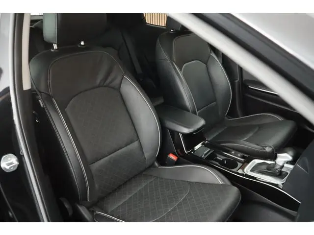 Kia XCeed 1.6 GDi PHEV ExecutiveLine Trekhaak Panoramadak Leder Camera Stoelkoeling+verwarming Keyle...