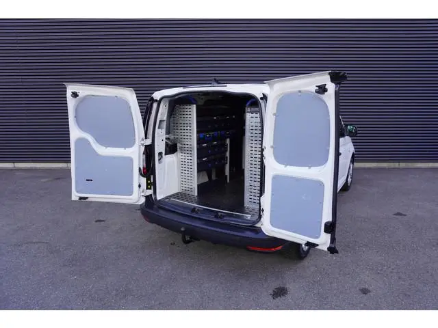 Volkswagen Caddy Cargo 2.0 TDI 102PK 2x Schuifdeur Trekhaak Apple carplay Parkeersensoren Cruise con...