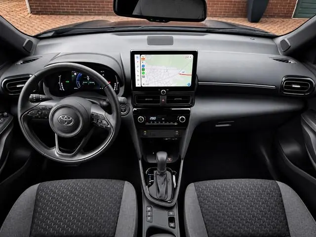 Toyota Yaris Cross 1.5 Hybrid 130 Dynamic - facelift! - Stoel/ stuurverw. Airco, Cruise, Apple Carpl...