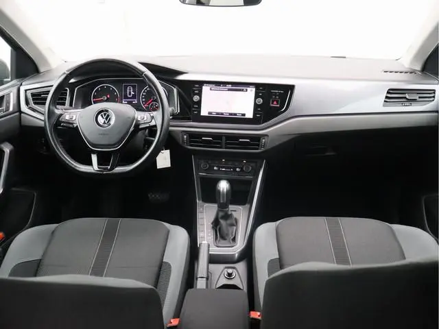 Volkswagen Polo 1.0 TSI Highline/ lage km/ achteruitrijcamera!