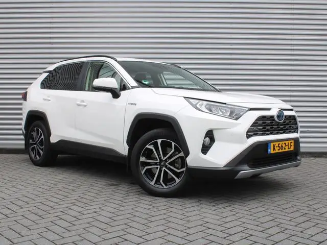 Toyota RAV4 2.5 Hybrid AWD Dynamic | 18" LM | Trekhaak | Camera binnenspiegel | 360 Camera | Cruise...