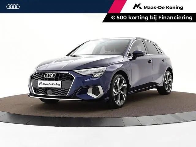 Audi A3 Sportback 40 TFSIe 204pk S-Tronic Advanced Edition · Camera · ACC · Parkeer assistent · LED...