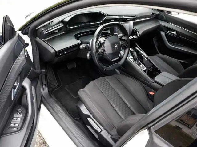 Peugeot 508 1.2 PureTech Active Pack Business 1e-Eig. & Dealer-Onderh. BOVAG-Garantie. NL-Auto.